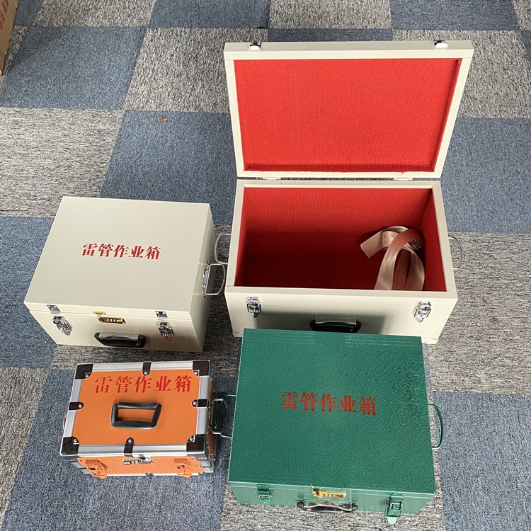 通许爆破工程作业箱如何选择？玻璃钢与传统材质的全面对比